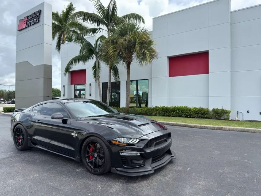 2018 Ford Mustang GT photo 1