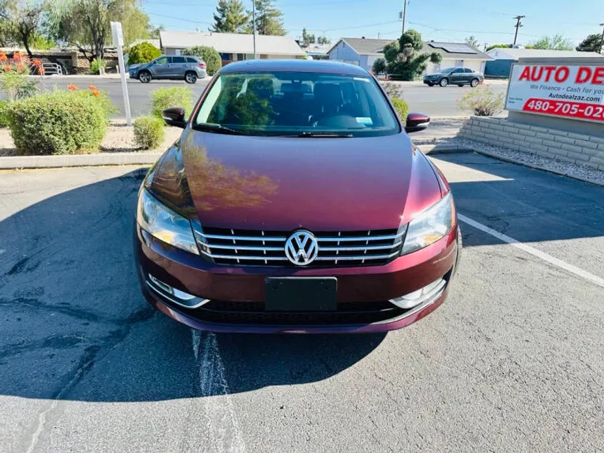 2013 Volkswagen Passat TDI SEL Premium photo 1