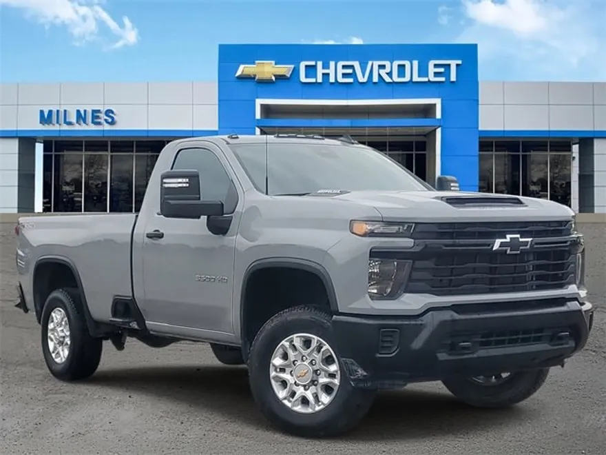 2024 Chevrolet Silverado 3500HD photo 1