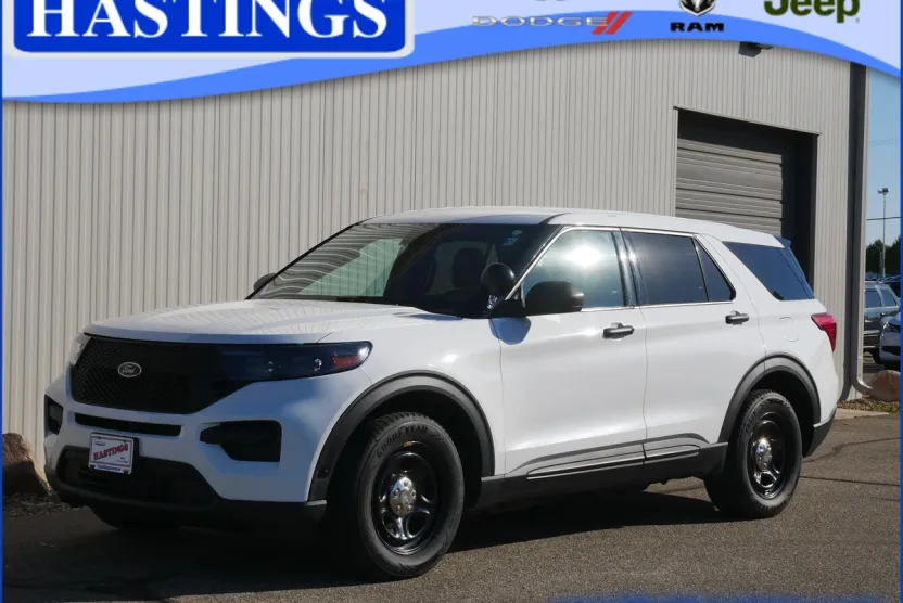2020 Ford Explorer photo 1