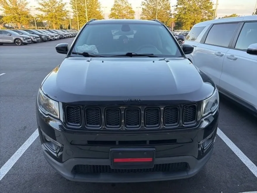 2018 Jeep Compass Latitude photo 1