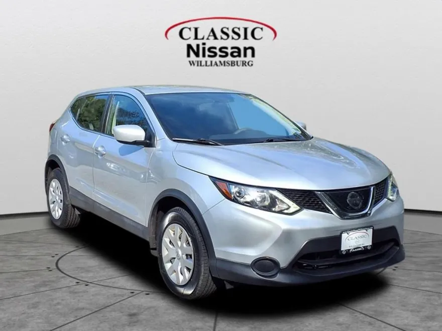 2019 Nissan Rogue Sport S photo 1