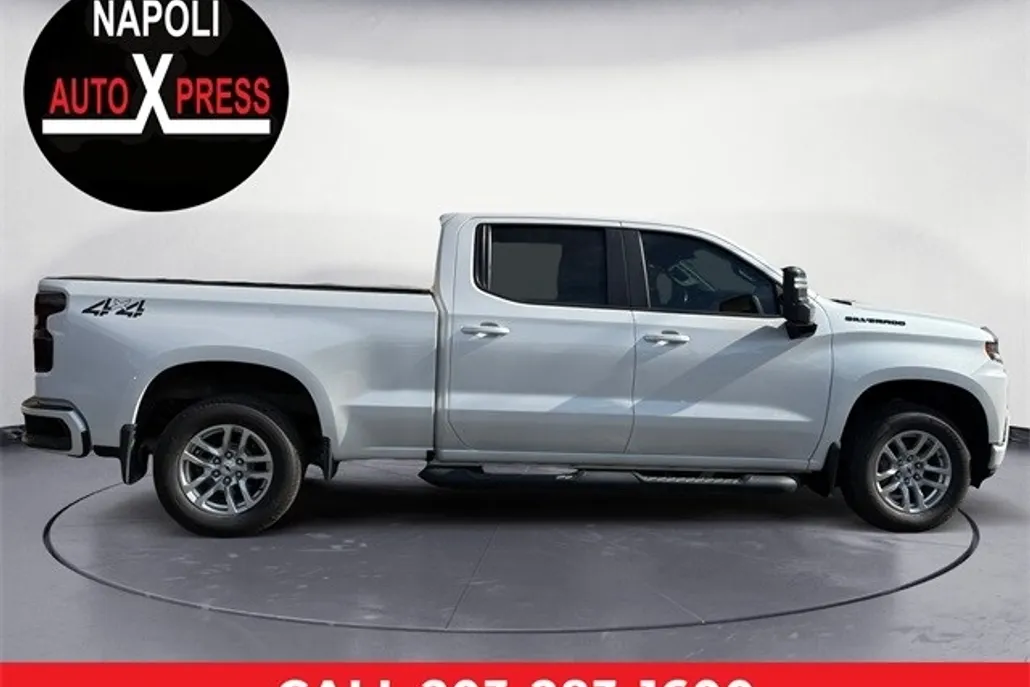 2021 Chevrolet Silverado 1500 RST photo 1