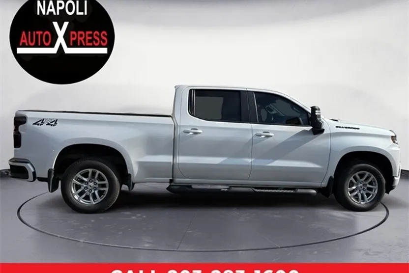2021 Chevrolet Silverado 1500 RST photo 1