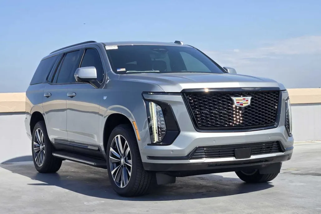 2025 Cadillac Escalade Sport photo 1