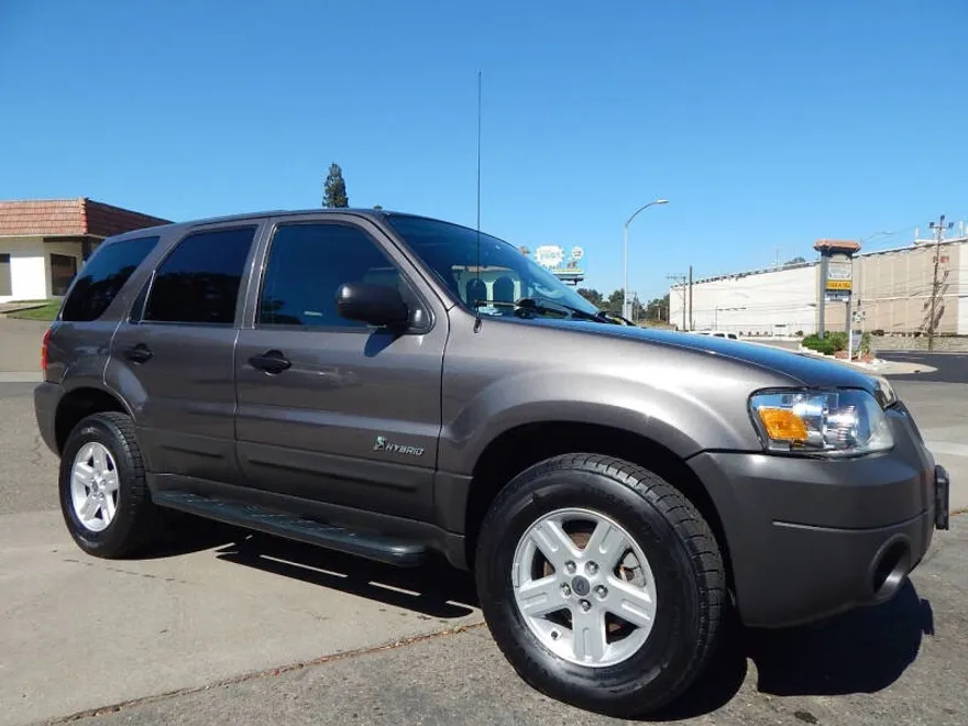 2006 Ford Escape Hybrid photo 1