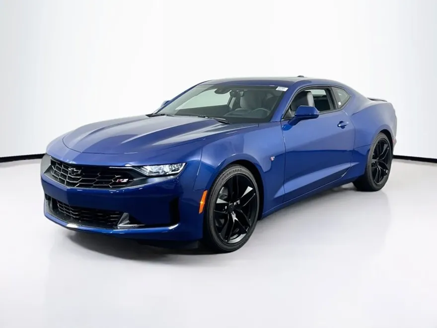 2023 Chevrolet Camaro 2LT 3LT photo 1