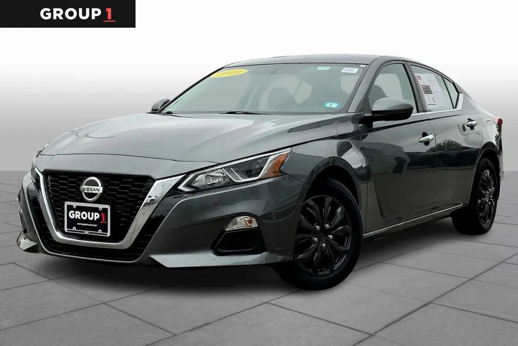 2019 Nissan Altima 2.5 S photo 1