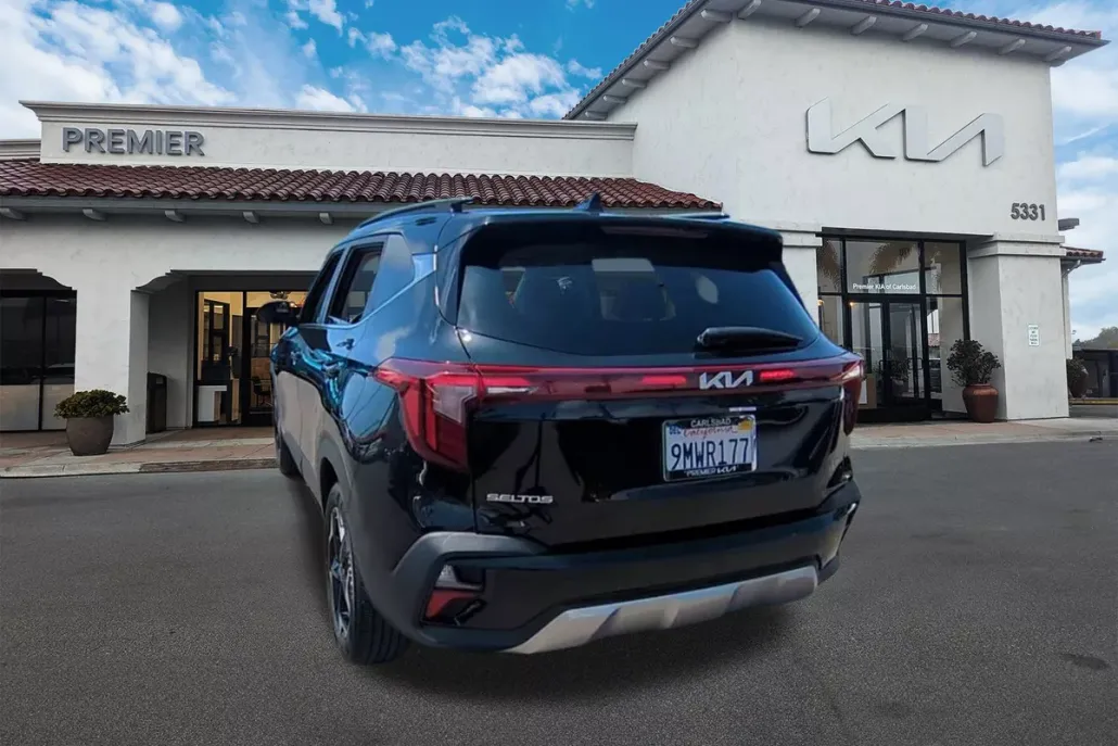 2024 Kia Seltos EX photo 1