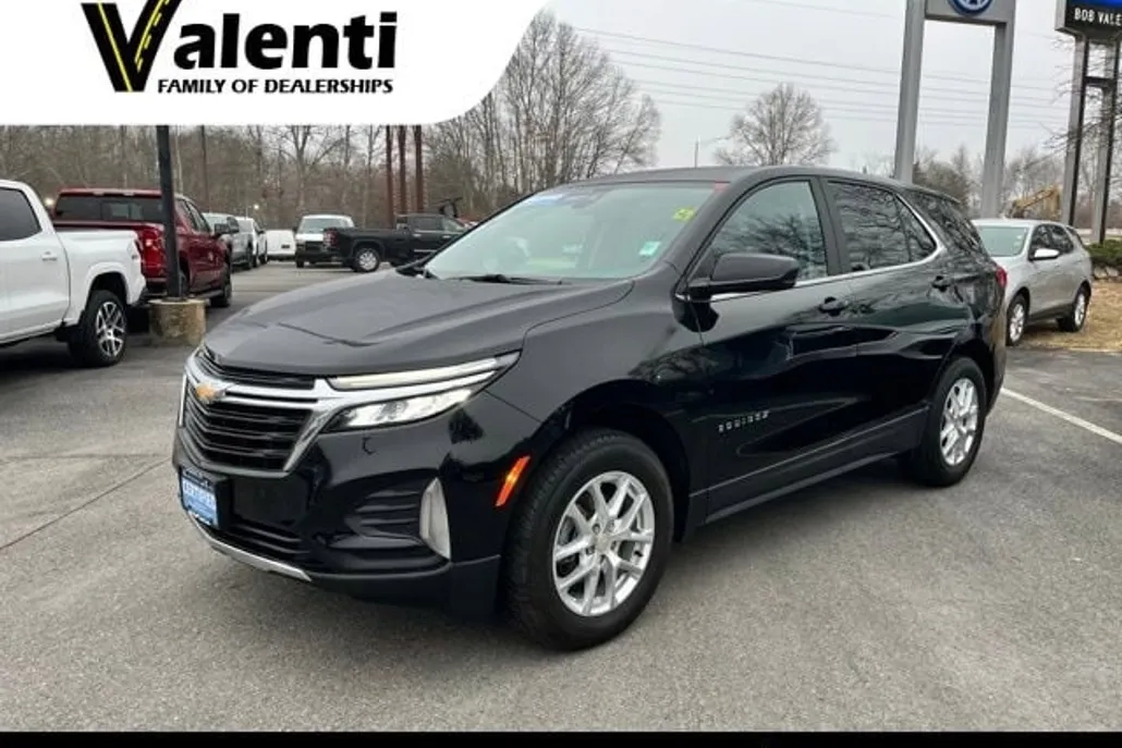 2022 Chevrolet Equinox LT photo 1