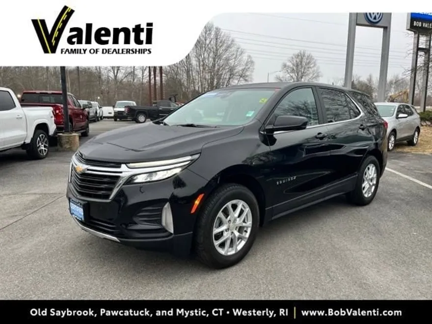 2022 Chevrolet Equinox LT photo 1