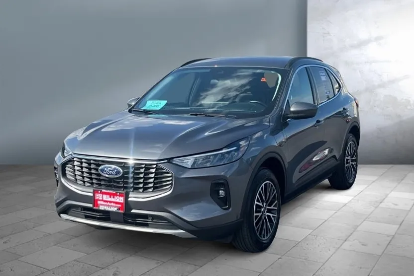 2025 Ford Escape photo 1