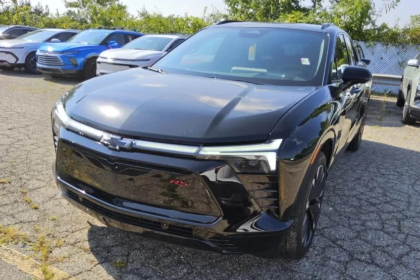 2025 Chevrolet Blazer EV RS photo 1