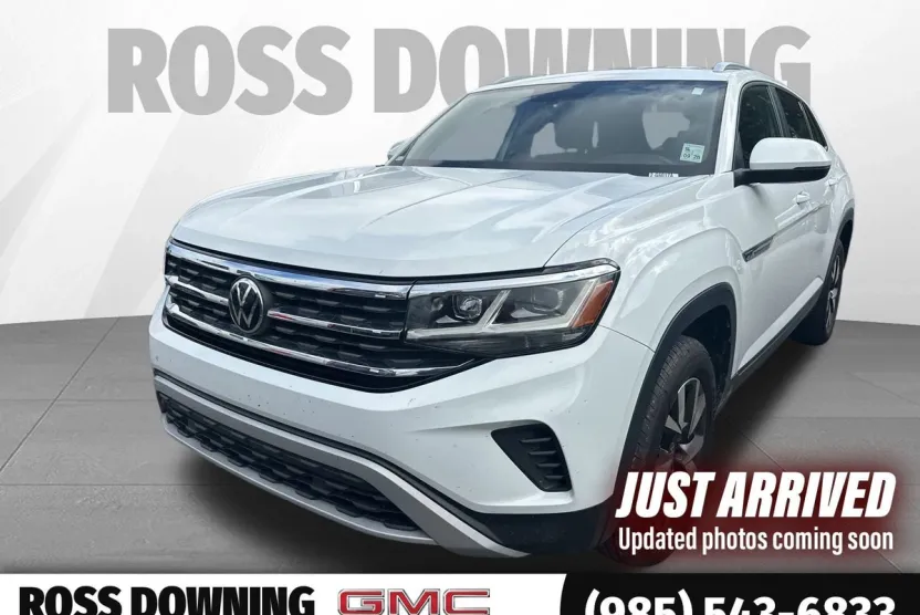 2020 Volkswagen Atlas Cross Sport SE photo 1