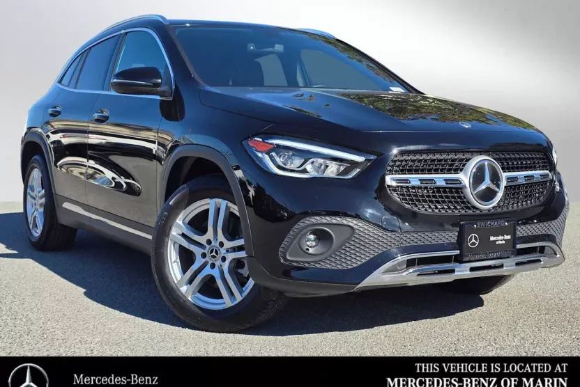 2023 Mercedes Benz GLA 250 photo 1