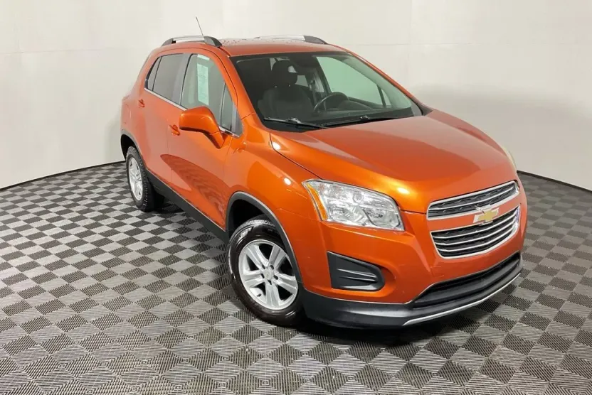 2016 Chevrolet Trax LT photo 1