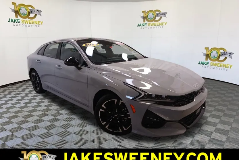 2023 Kia K5 GT-Line photo 1