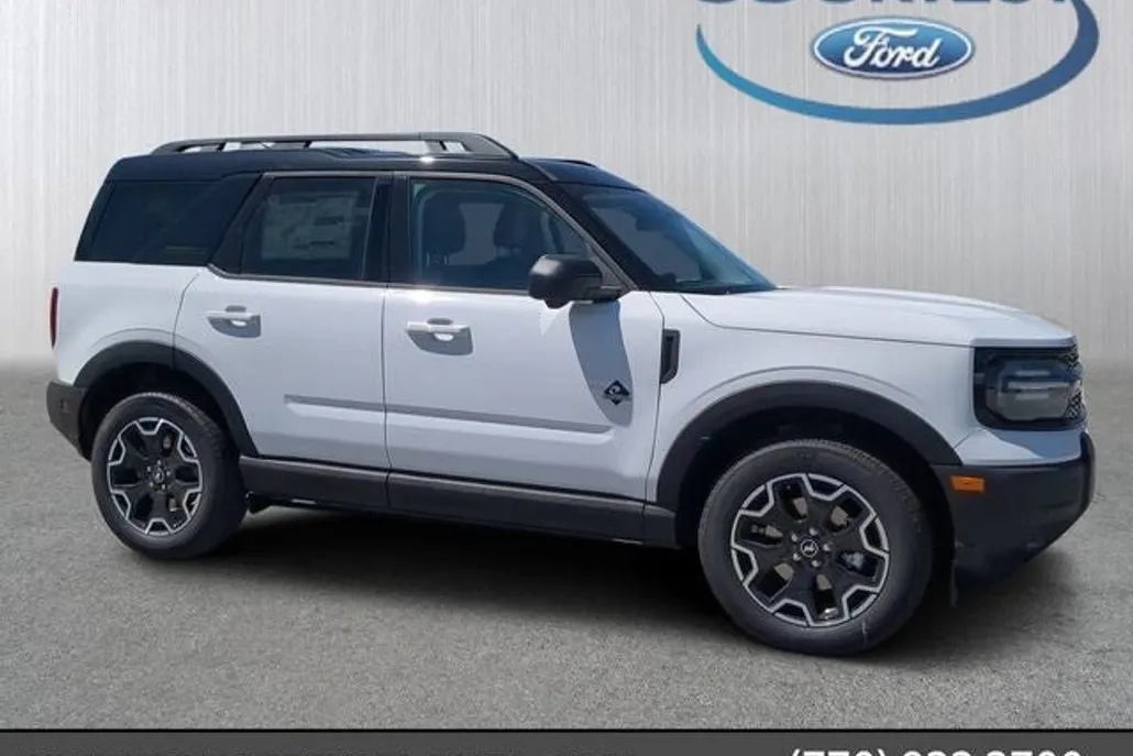 2025 Ford Bronco Sport Outer Banks photo 1