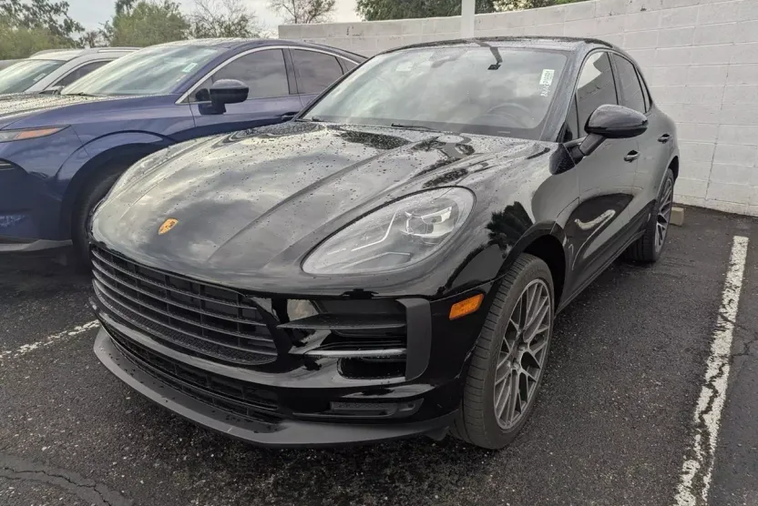 2020 Porsche Macan Base photo 1