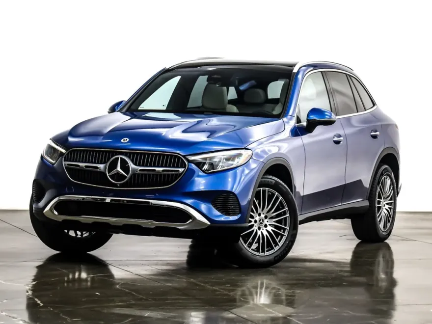 2025 Mercedes Benz GLC 300 photo 1