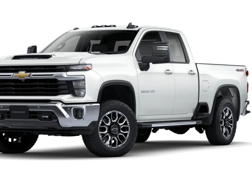 2025 Chevrolet Silverado 2500HD LT photo 1