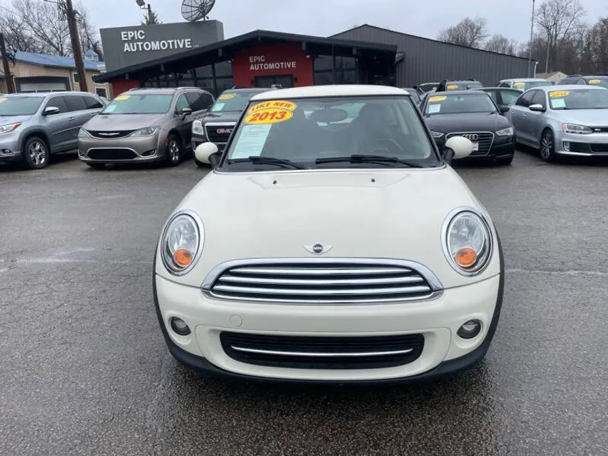 2013 Mini Cooper Hardtop photo 1