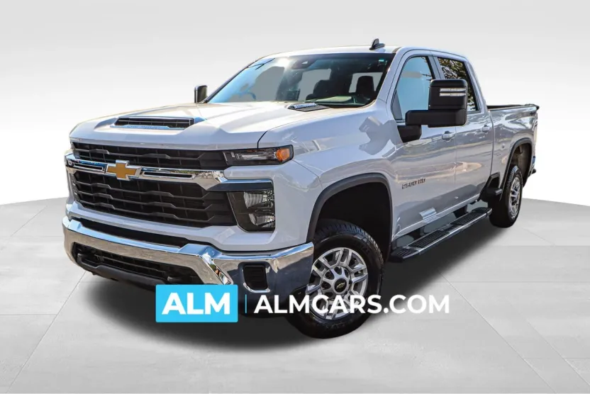 2024 Chevrolet Silverado 2500HD LT photo 1