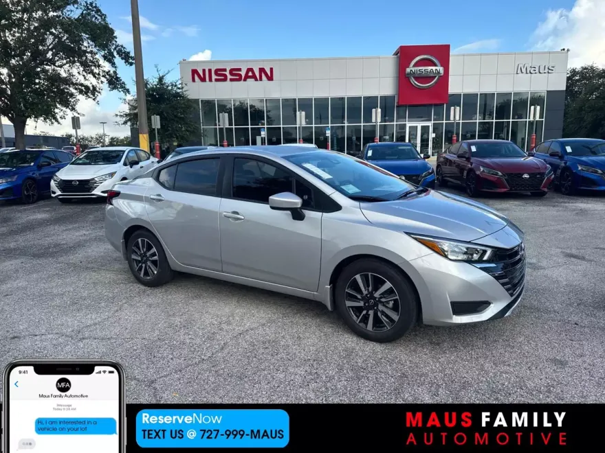 2025 Nissan Versa 1.6 SV photo 1