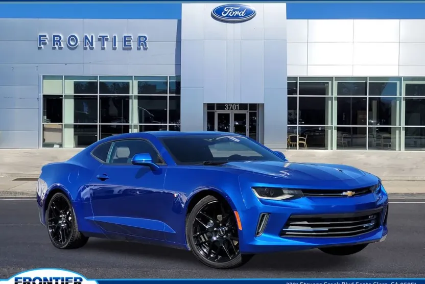 2018 Chevrolet Camaro 1LS 1LT photo 1
