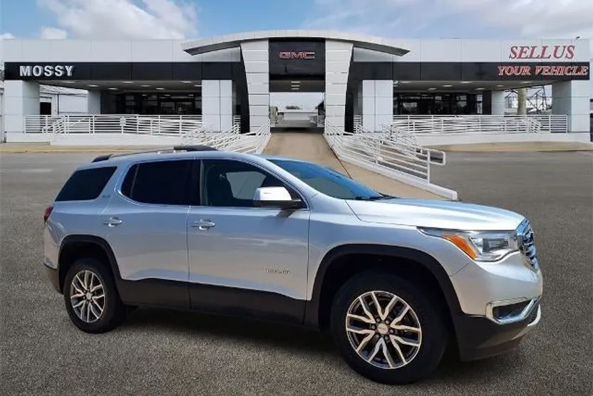 2019 Gmc Acadia SLE photo 1