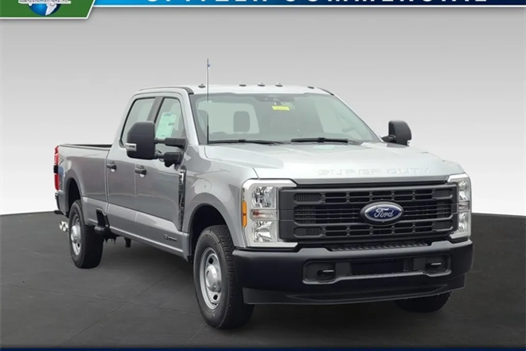 2024 Ford F-350 XL photo 1
