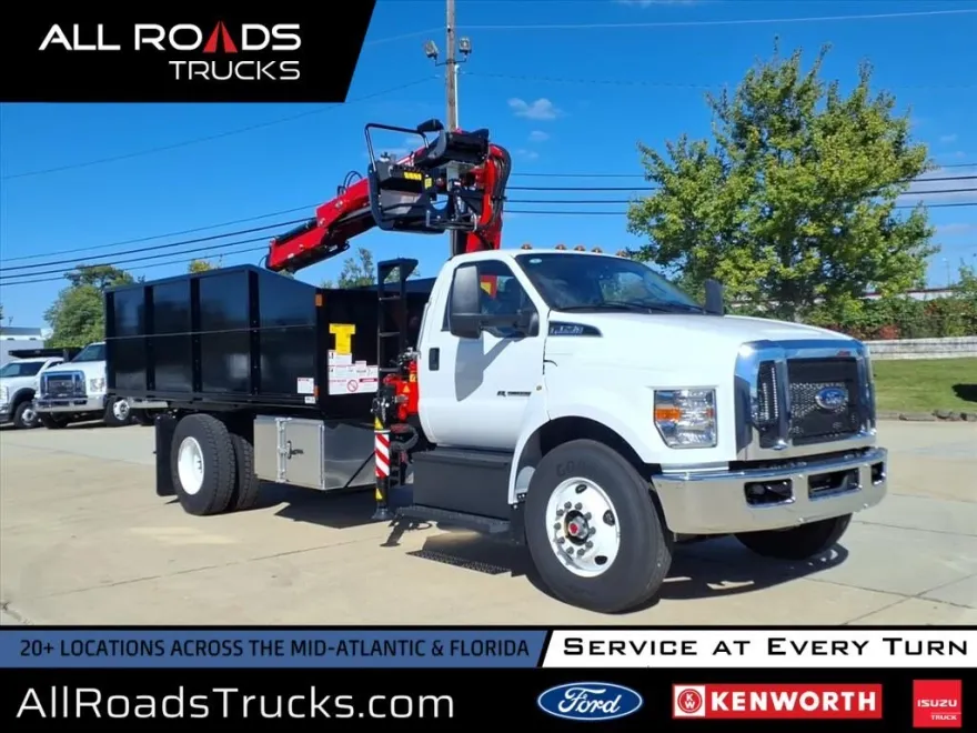 2026 Ford F-750 Base photo 1