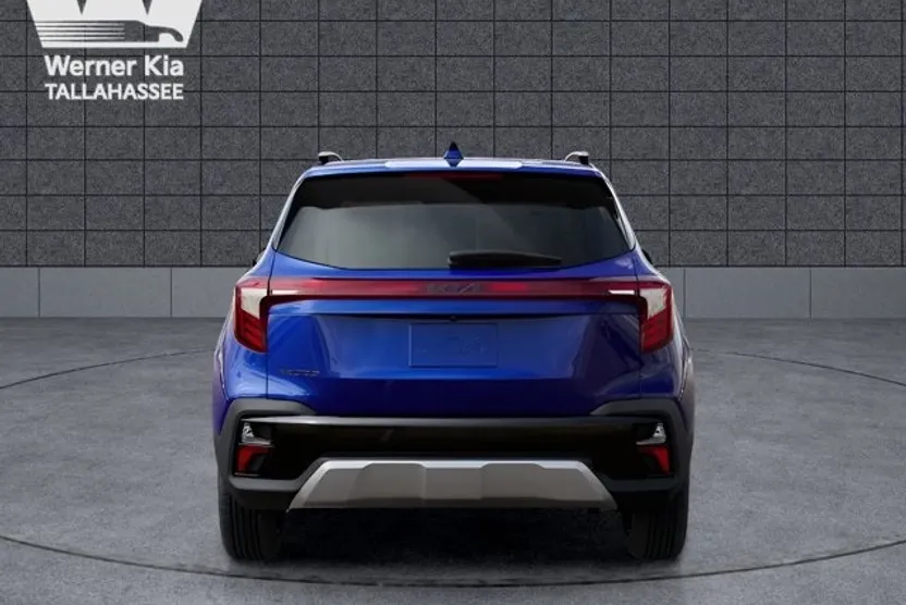 2025 Kia Seltos S photo 1