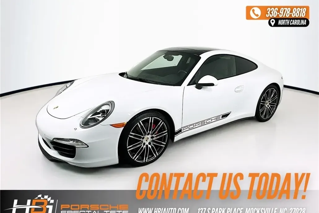 2015 Porsche 911 4S photo 1