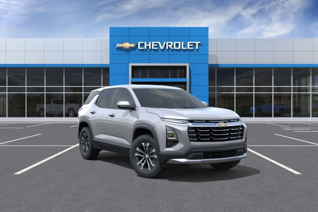 2026 Chevrolet Equinox LT photo 1
