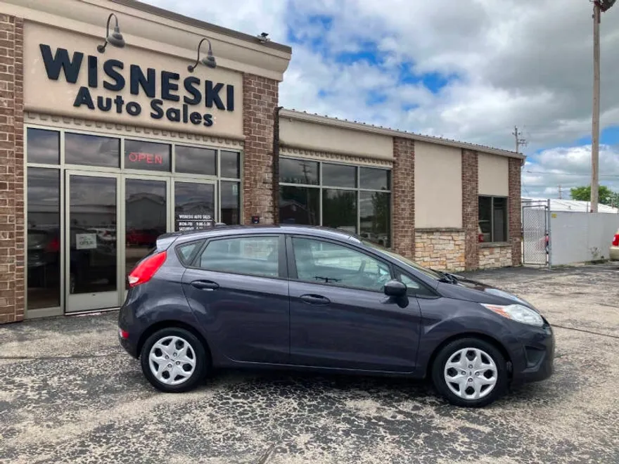 2012 Ford Fiesta SE photo 1