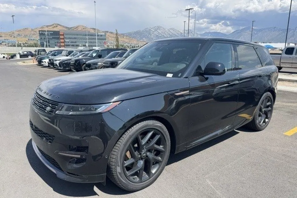 2024 Land Rover Range Rover Sport SE photo 1