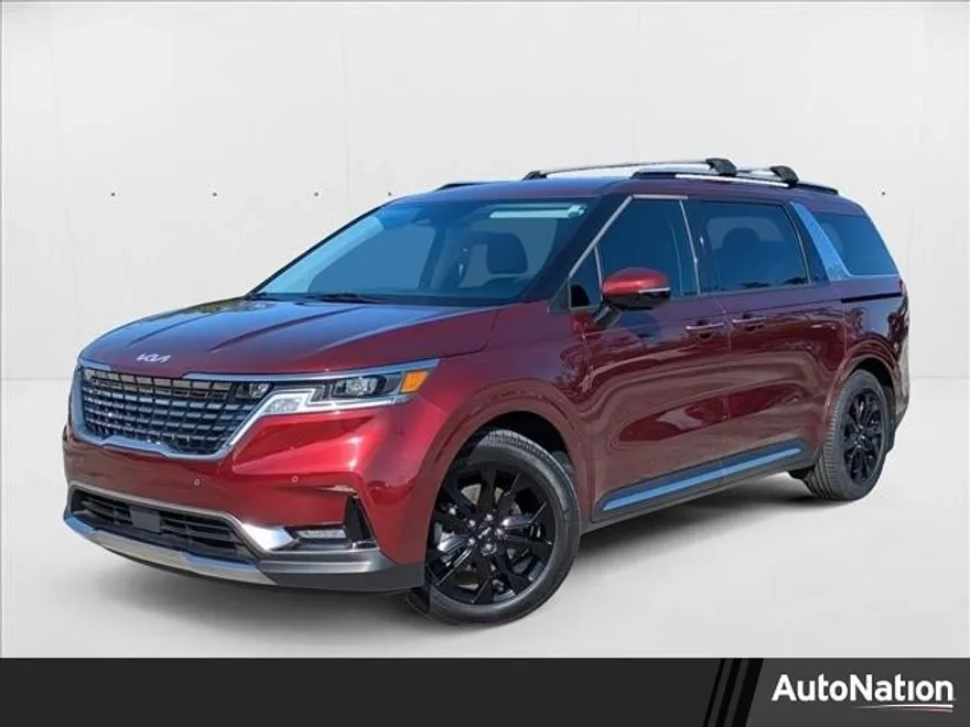 2024 Kia Carnival SX photo 1