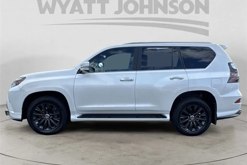 2023 Lexus GX 460 Premium photo 1