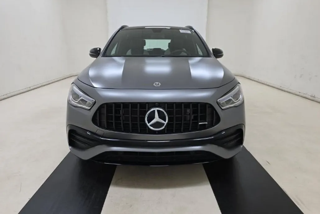 2022 Mercedes Benz GLA 35 AMG 4MATIC photo 1