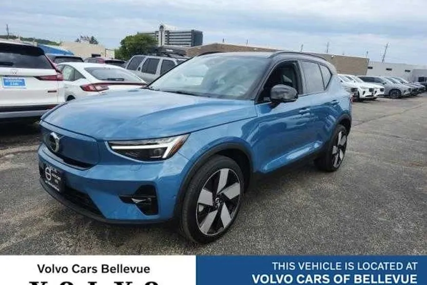 2023 Volvo XC40 Recharge Ultimate photo 1