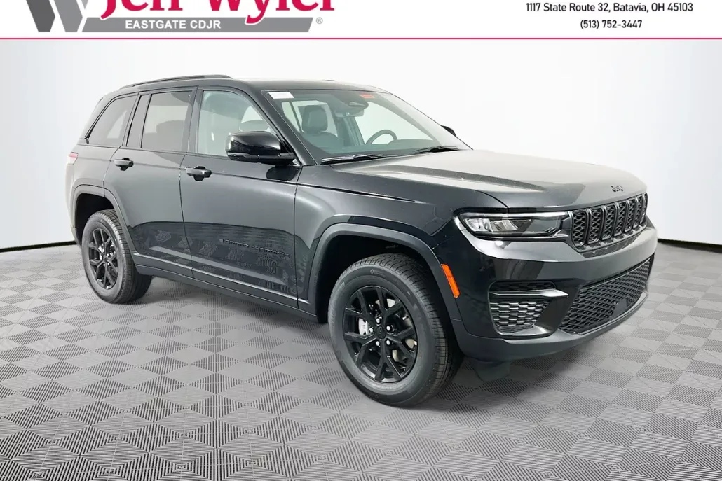 2025 Jeep Grand Cherokee Altitude photo 1