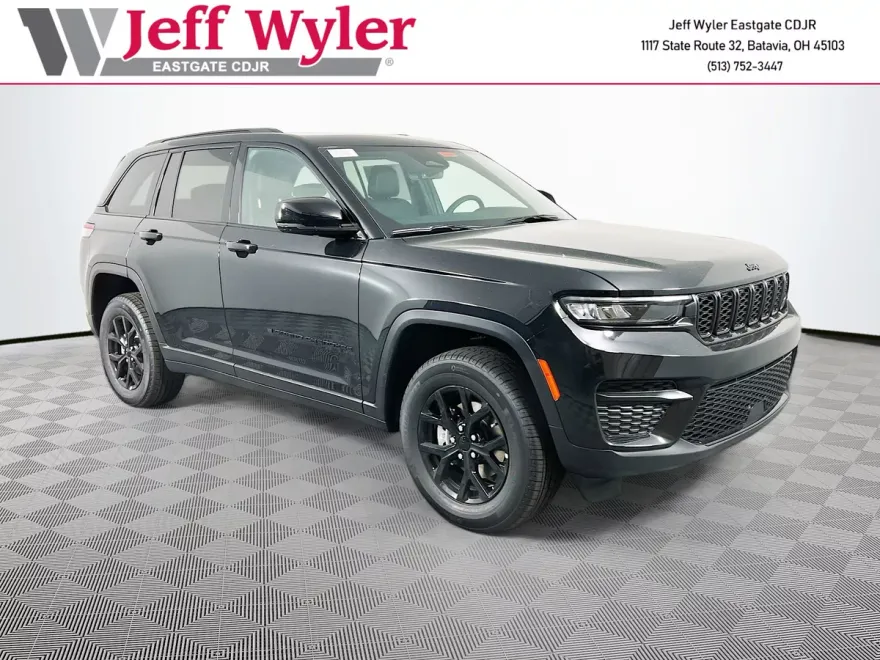 2025 Jeep Grand Cherokee Altitude photo 1