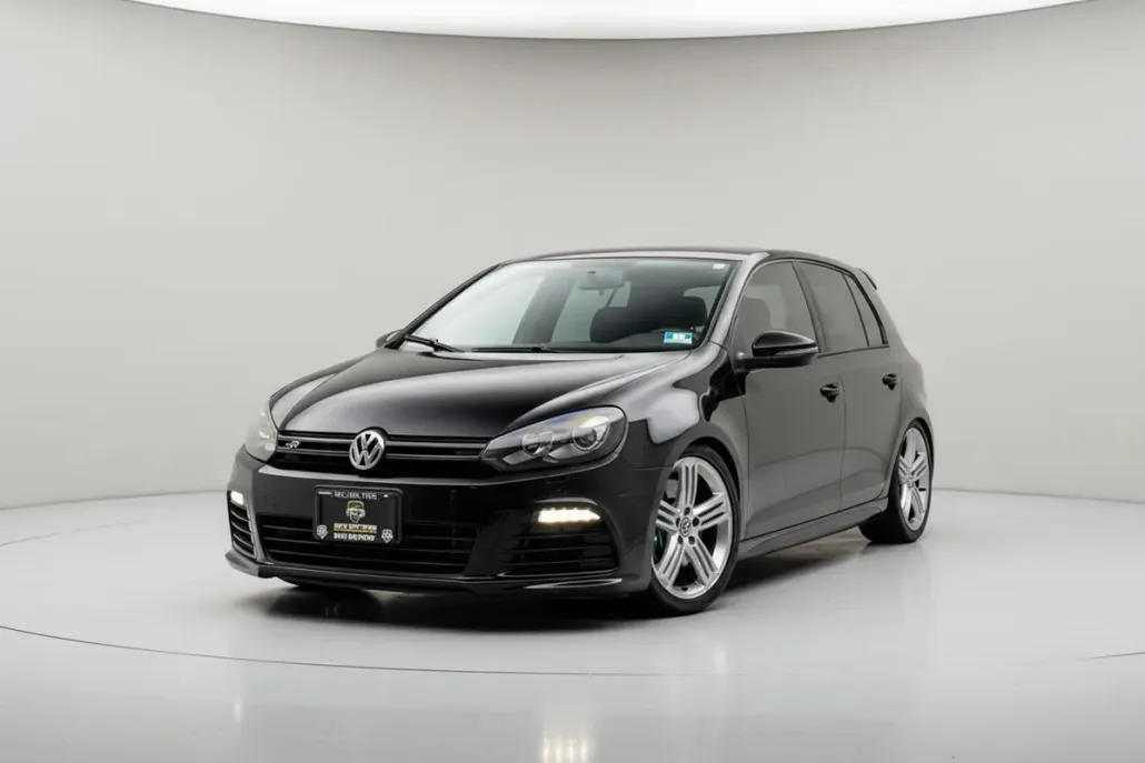 2012 Volkswagen Golf R photo 1