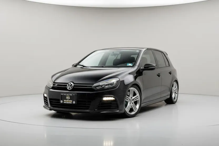 2012 Volkswagen Golf R photo 1