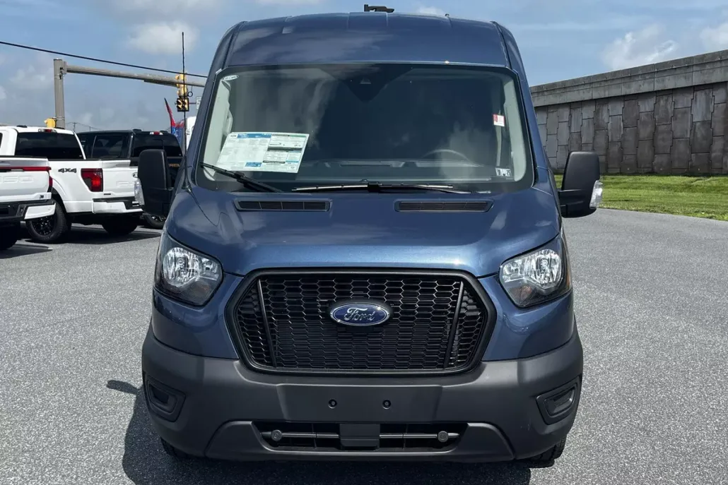 2025 Ford Transit Cargo Van photo 1