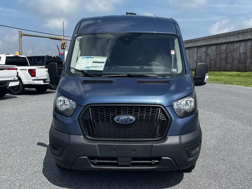 2025 Ford Transit Cargo Van photo 1