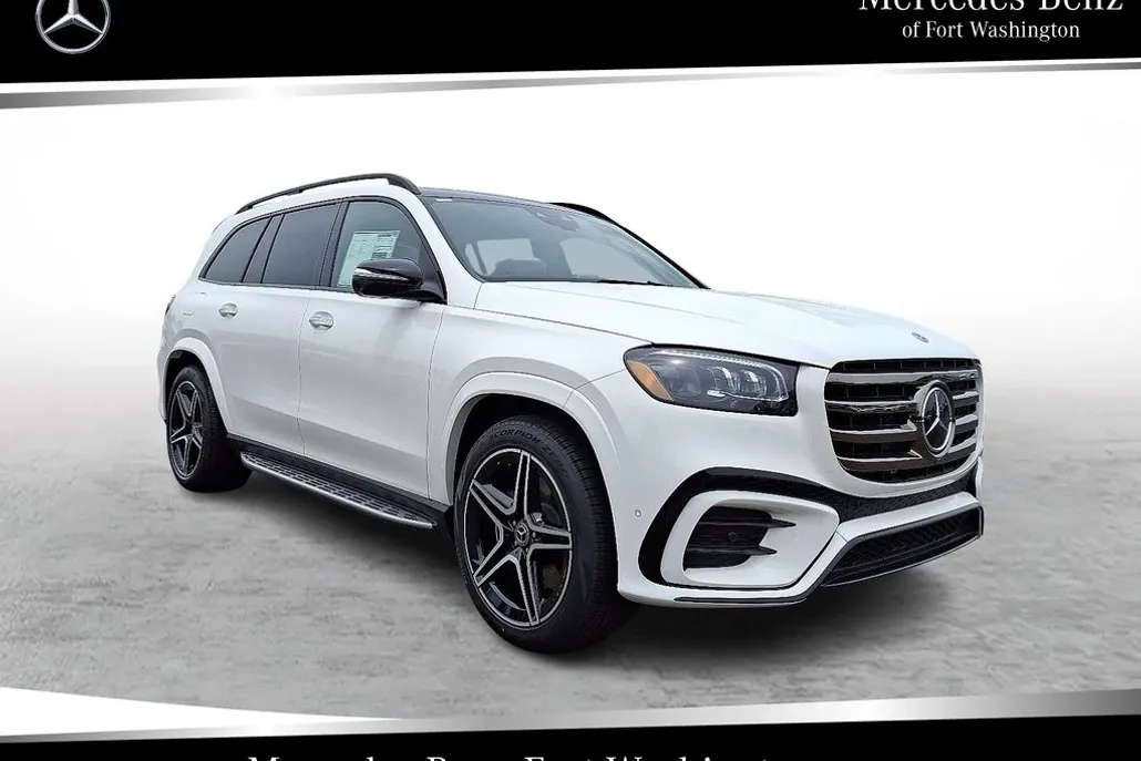 2025 Mercedes Benz GLS 450 4MATIC photo 1