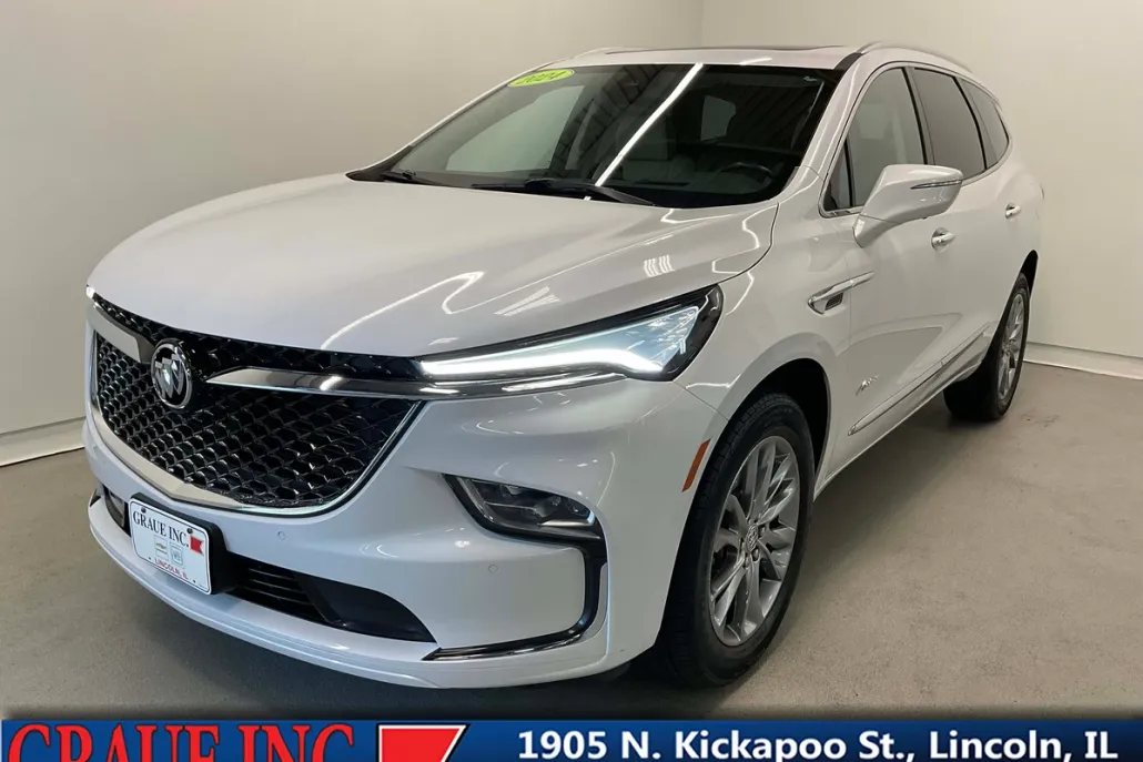 2024 Buick Enclave Avenir photo 1