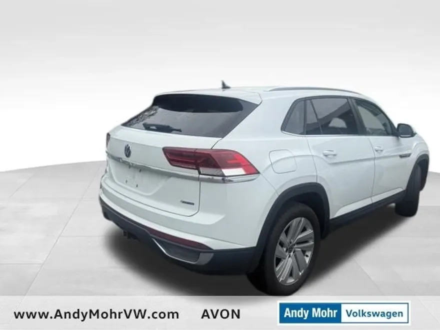 2023 Volkswagen Atlas Cross Sport V6 SE Technology photo 1